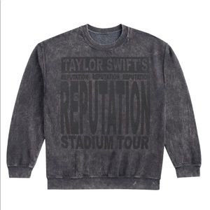 Taylor Swift Reputation Tour Pullover